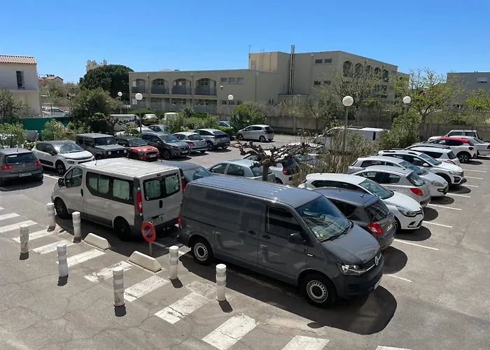 Appartement Calme, Climatise 3Min A Pied De La Mer